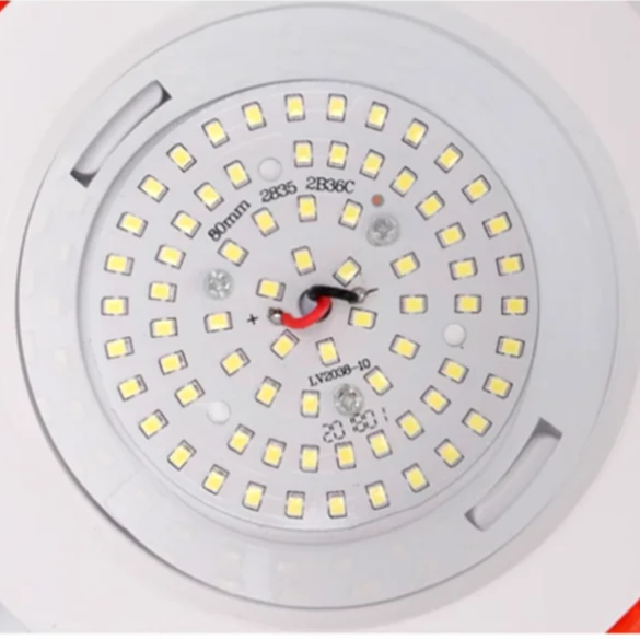Spot led encastrable à intensité variable extra plat 3 cm de haut et large diffuseur blanc